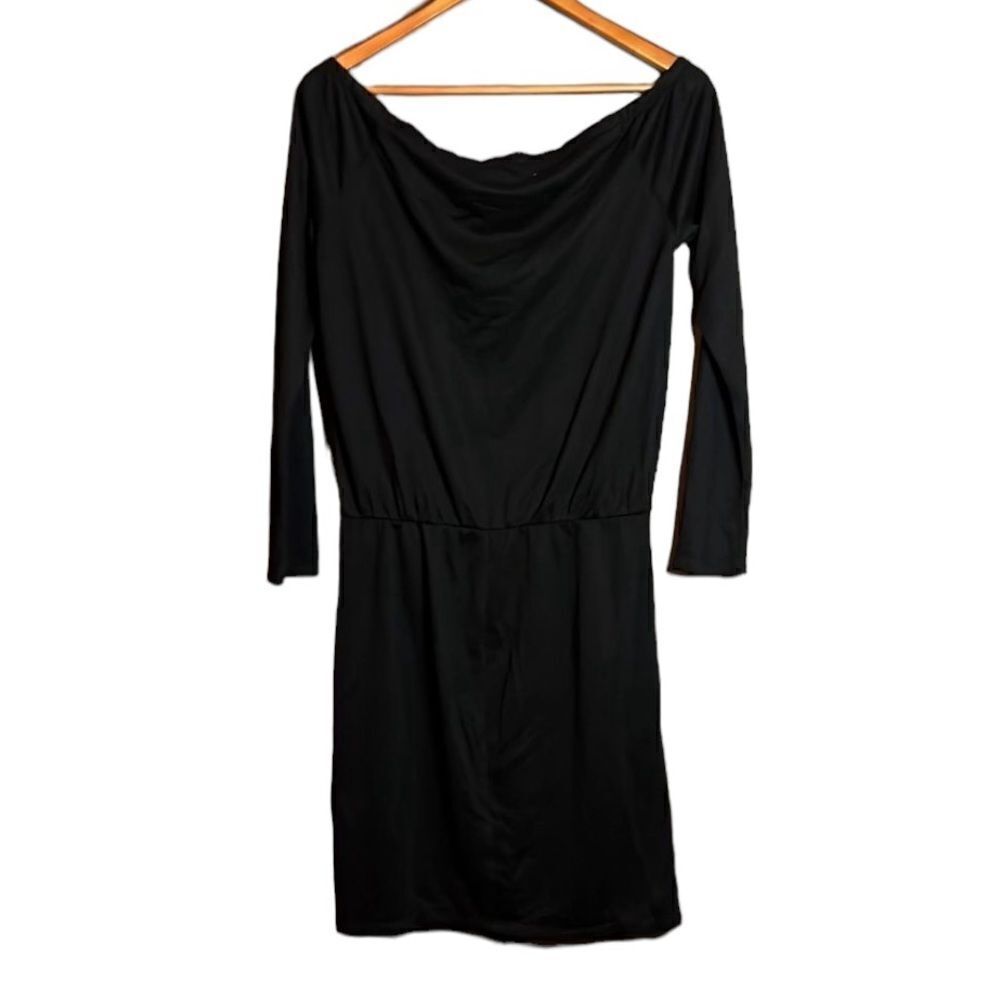 ‎NWT! Tobi faux wrap black dress. Size large